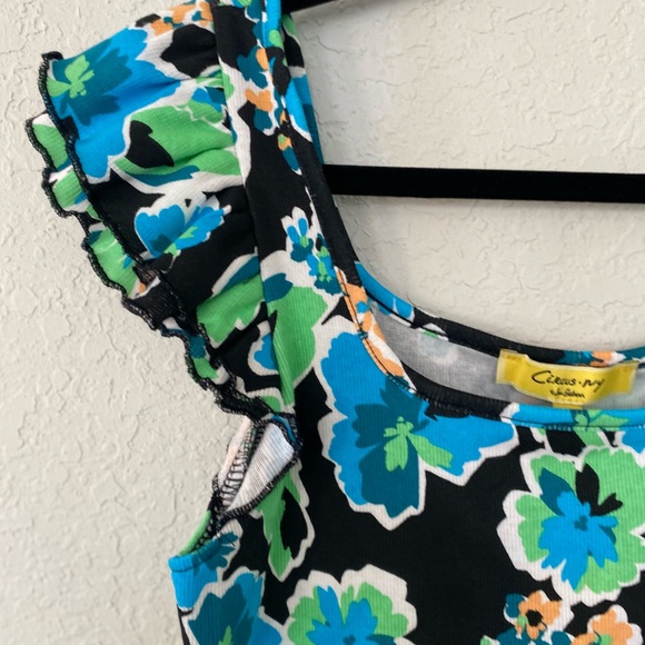 NWT Circus NY by Sam Edelman Black and Blue Floral Blouse, Sleeveless and light - Picture 3 of 5
